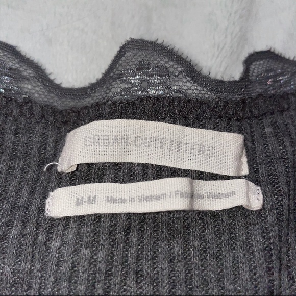 UO crop top - Picture 3 of 3